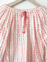 Lade das Bild in den Galerie-Viewer, Bluse 70s Weintrauben Print Folklore Ballonärmel (M-XL)
