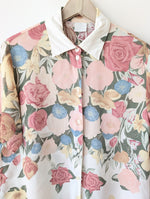 Lade das Bild in den Galerie-Viewer, Bluse Pastell Rosen Print Altrosa (L)
