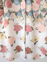 Lade das Bild in den Galerie-Viewer, Bluse Pastell Rosen Print Altrosa (L)
