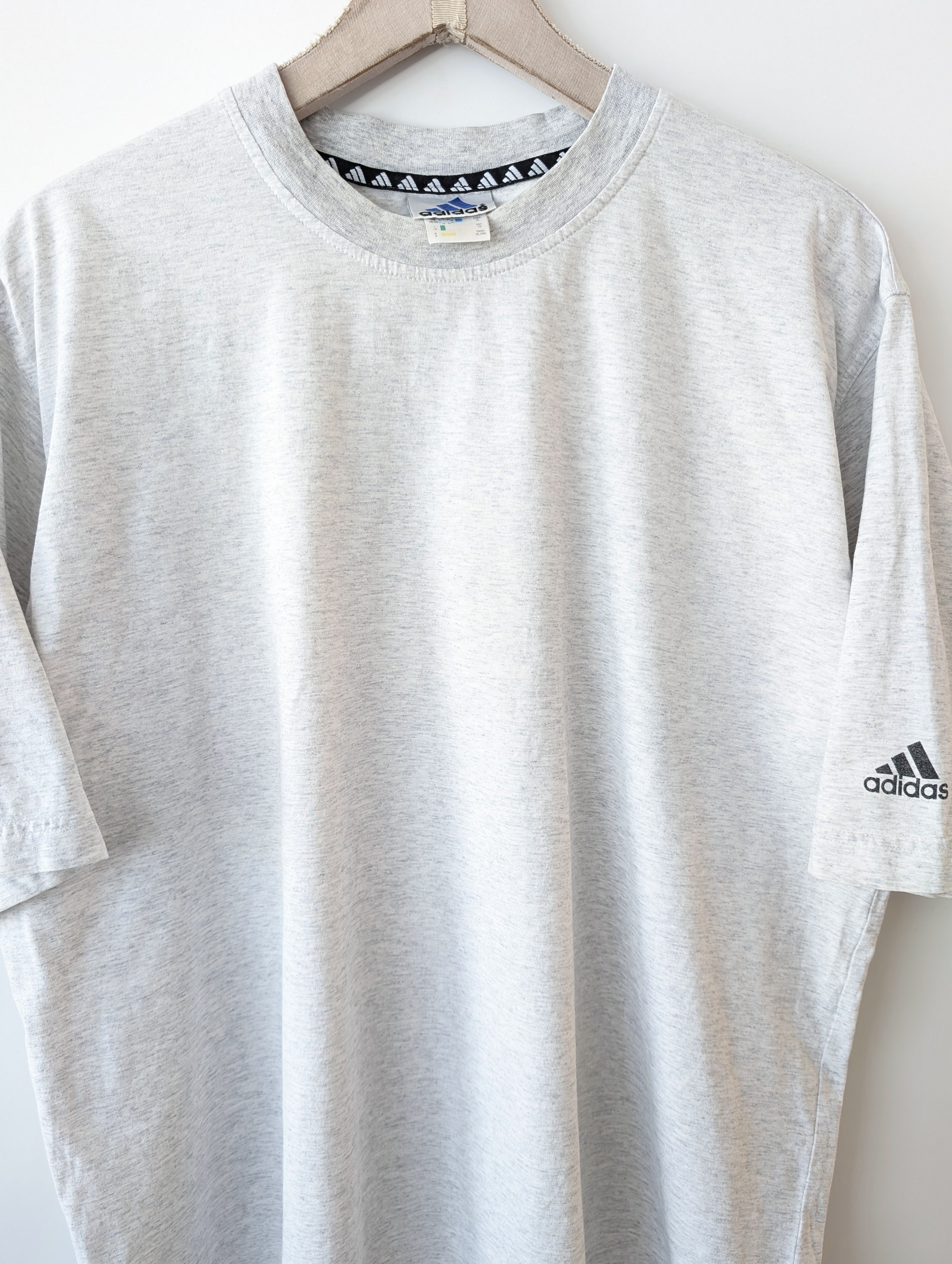 *Adidas* Shirt Basic 90s Grau (XL)