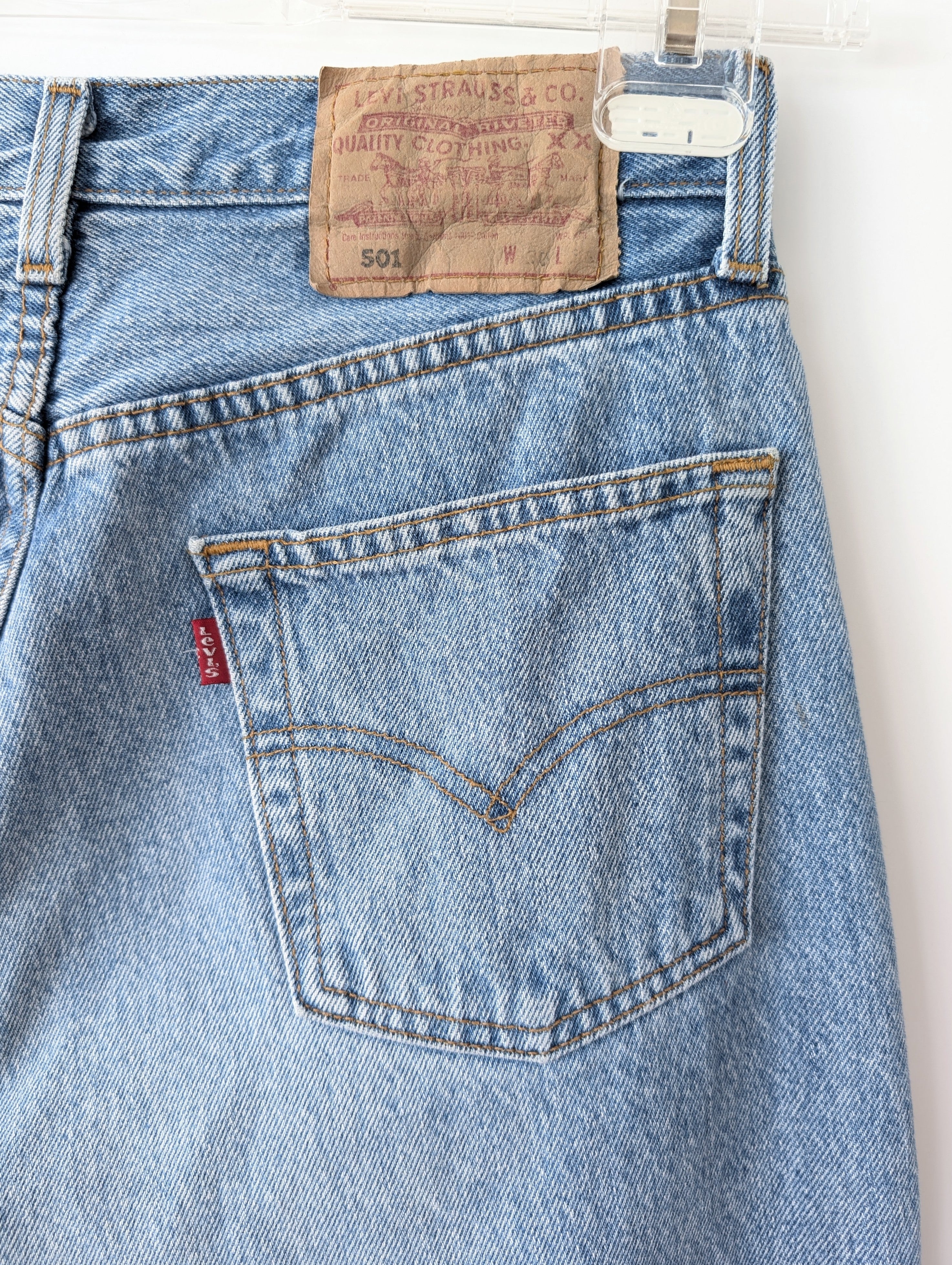 Levis 501 Jeans Hellblau Klassiker (30/32)