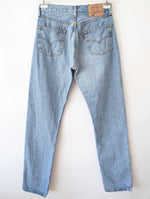 Lade das Bild in den Galerie-Viewer, Levis 501 Jeans Hellblau Klassiker (30/32)
