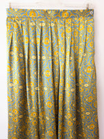 Lade das Bild in den Galerie-Viewer, *Seide* Rock Bohemian Print Rauchblau (L)

