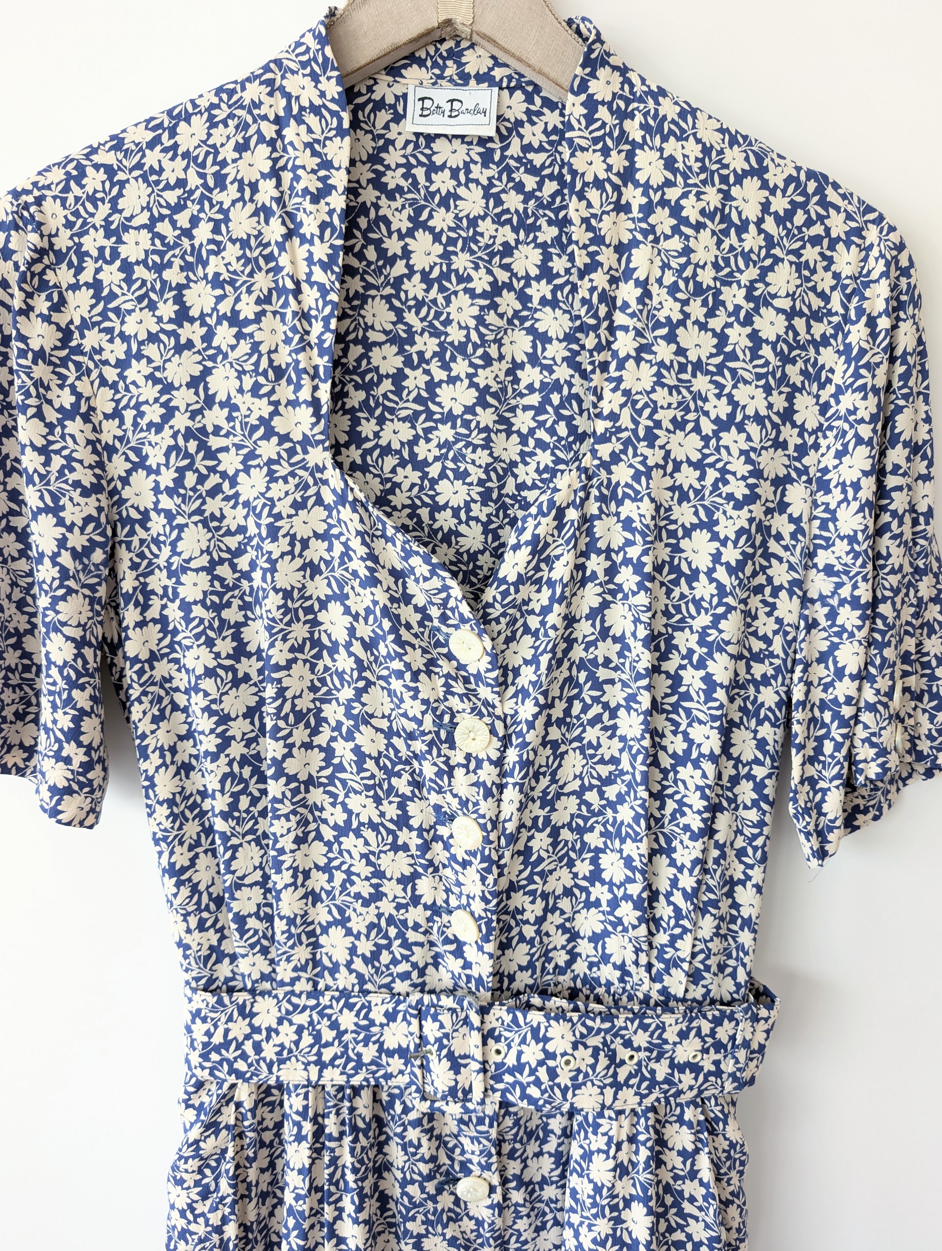 Kleid Betty Barclay Streublümchen Blau (S)