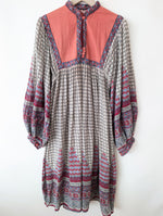 Lade das Bild in den Galerie-Viewer, Kleid 70s Bohemian Print Ballonärmel (M)
