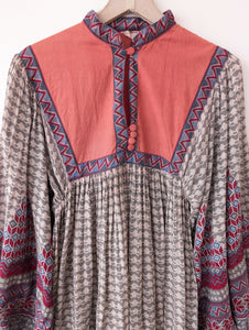 Kleid 70s Bohemian Print Ballonärmel (M)