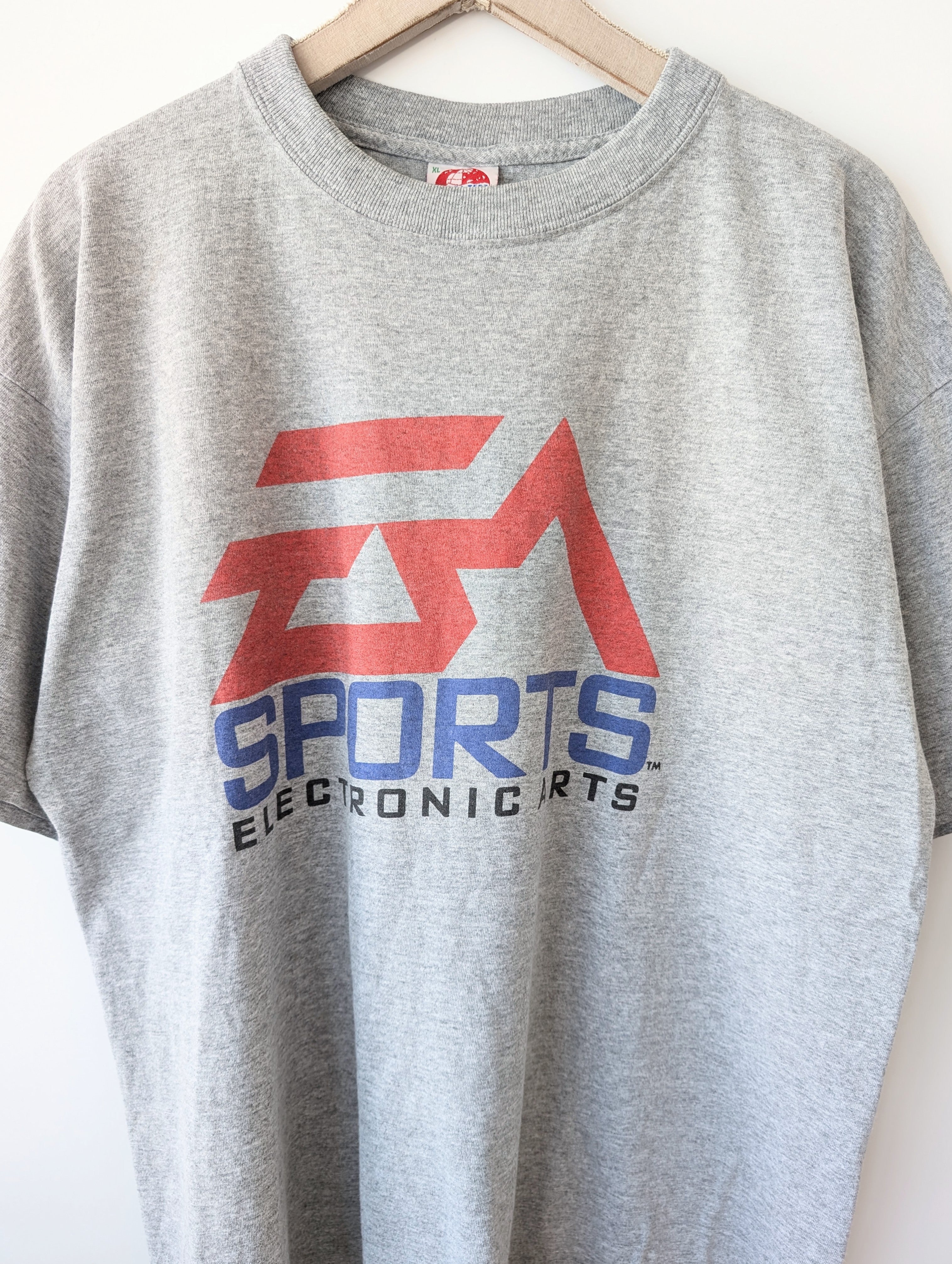 Shirt EA Sports Gaming 90s Print (XL)