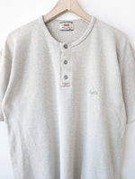 Lade das Bild in den Galerie-Viewer, *Levis* Shirt Piqué Logo Stick Henley (XL)
