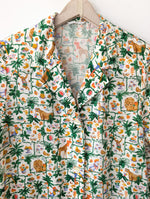 Lade das Bild in den Galerie-Viewer, *Kupferseide* Bluse Safari Print Handmade (XL)
