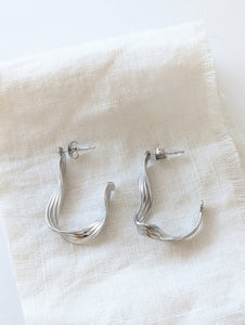 Creolen Irregular Twist 14k Silber