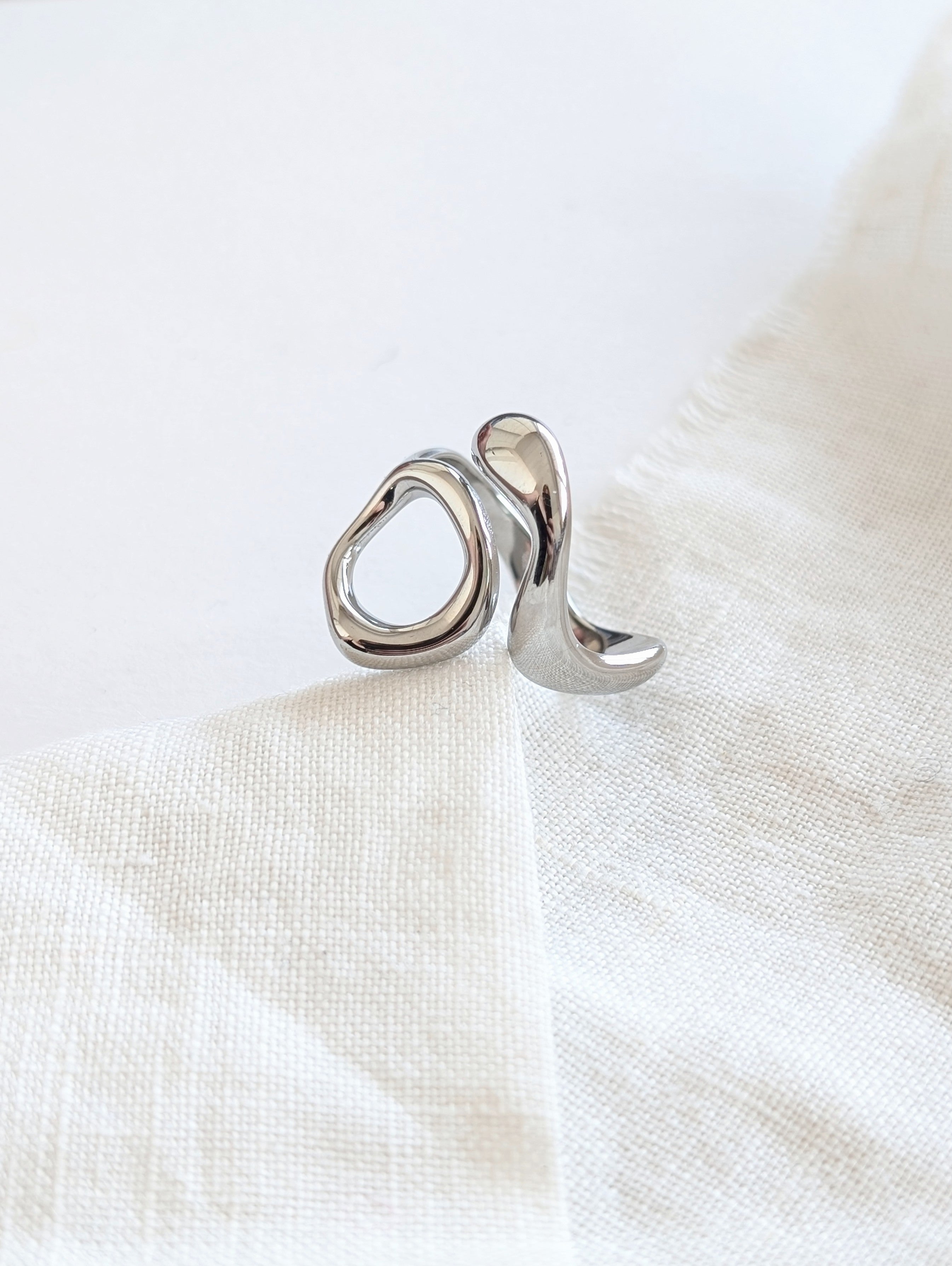 Ring 14k Silber Organic Circle