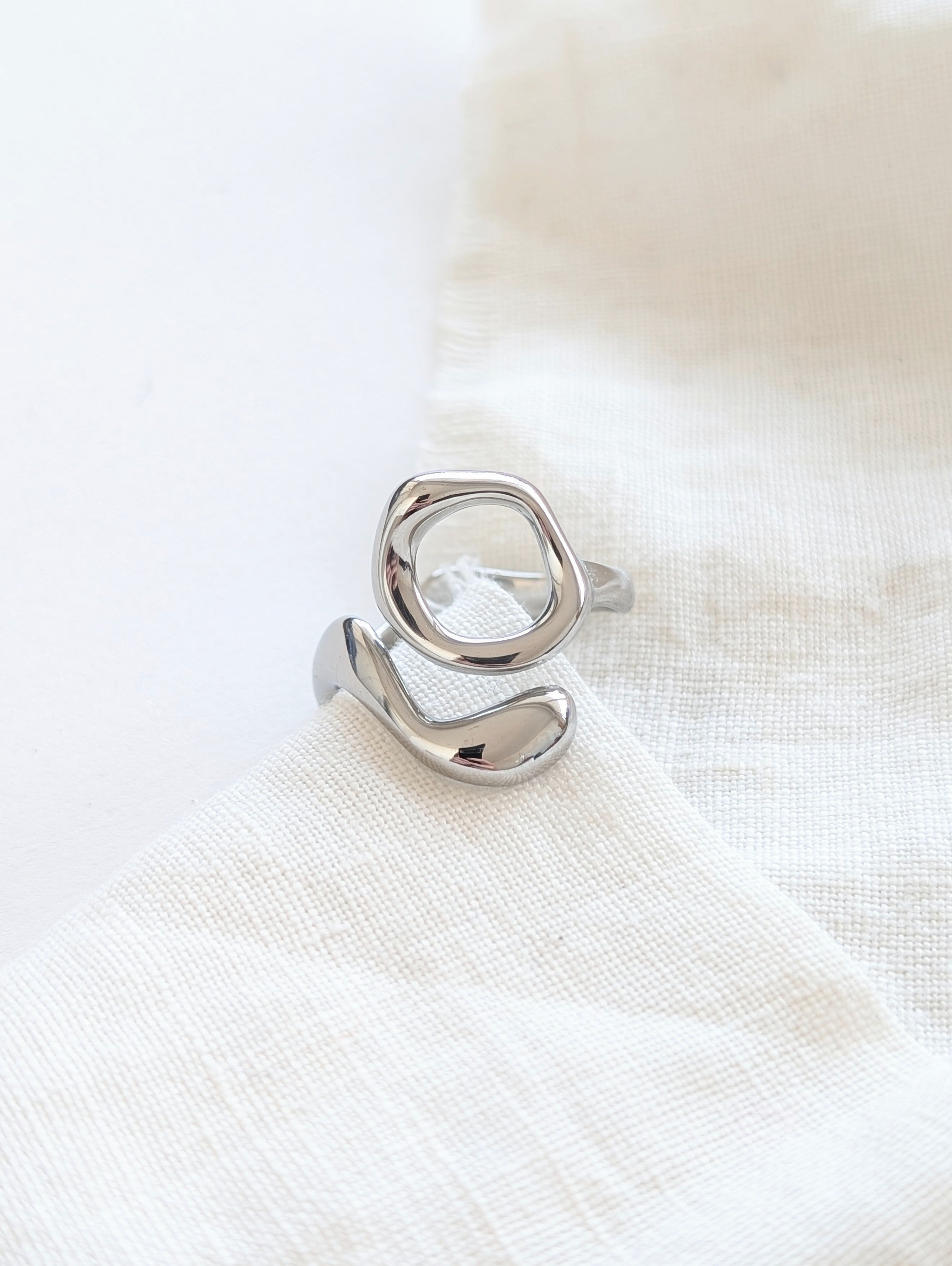 Ring 14k Silber Organic Circle
