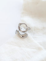 Lade das Bild in den Galerie-Viewer, Ring 14k Silber Organic Circle
