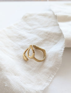 Ring 14k Gold Organic Circle