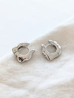 Lade das Bild in den Galerie-Viewer, Creolen 14k Silber Chunky
