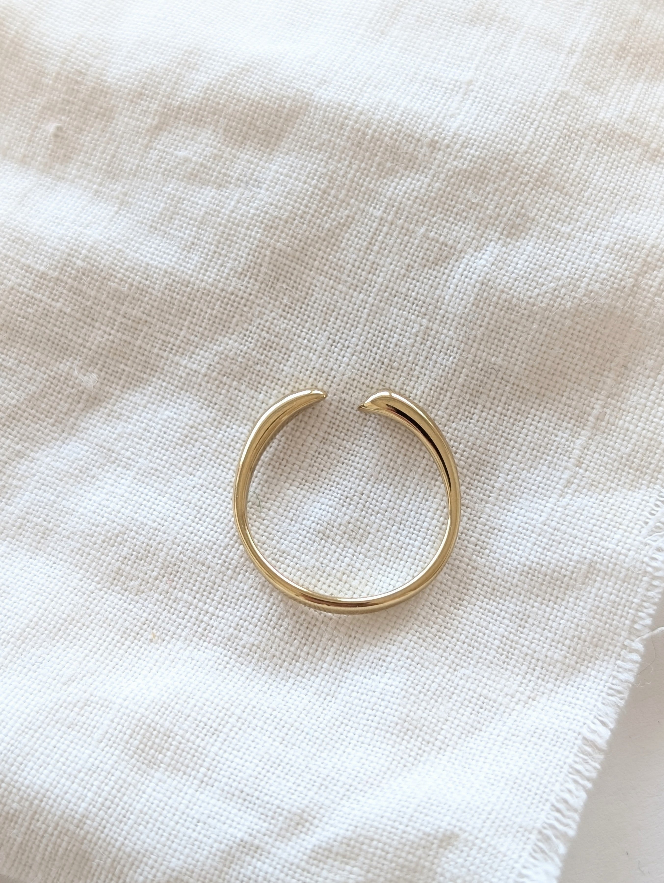 Ring 14k Gold Puristic