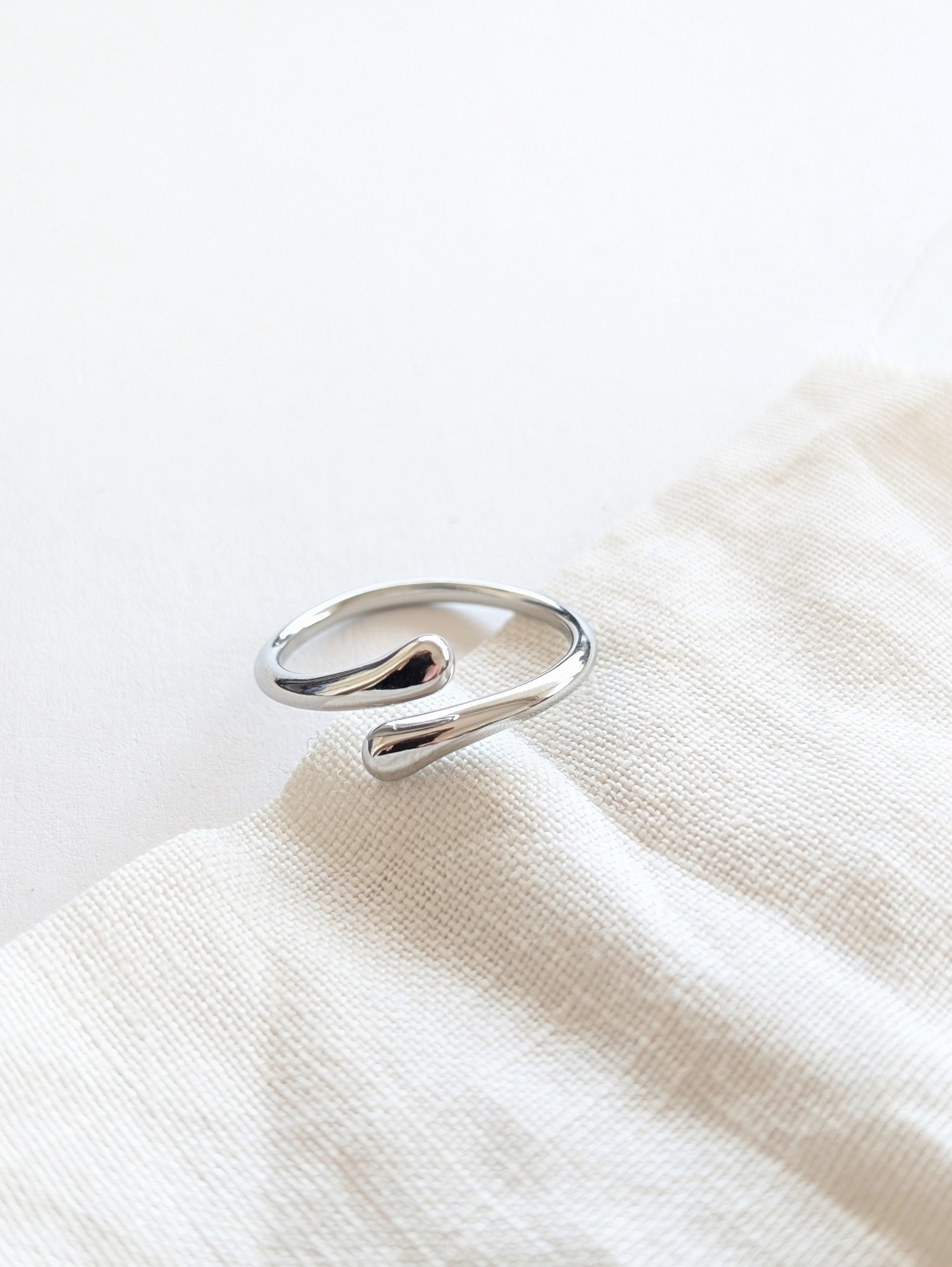 Ring 14k Silber Small Hug