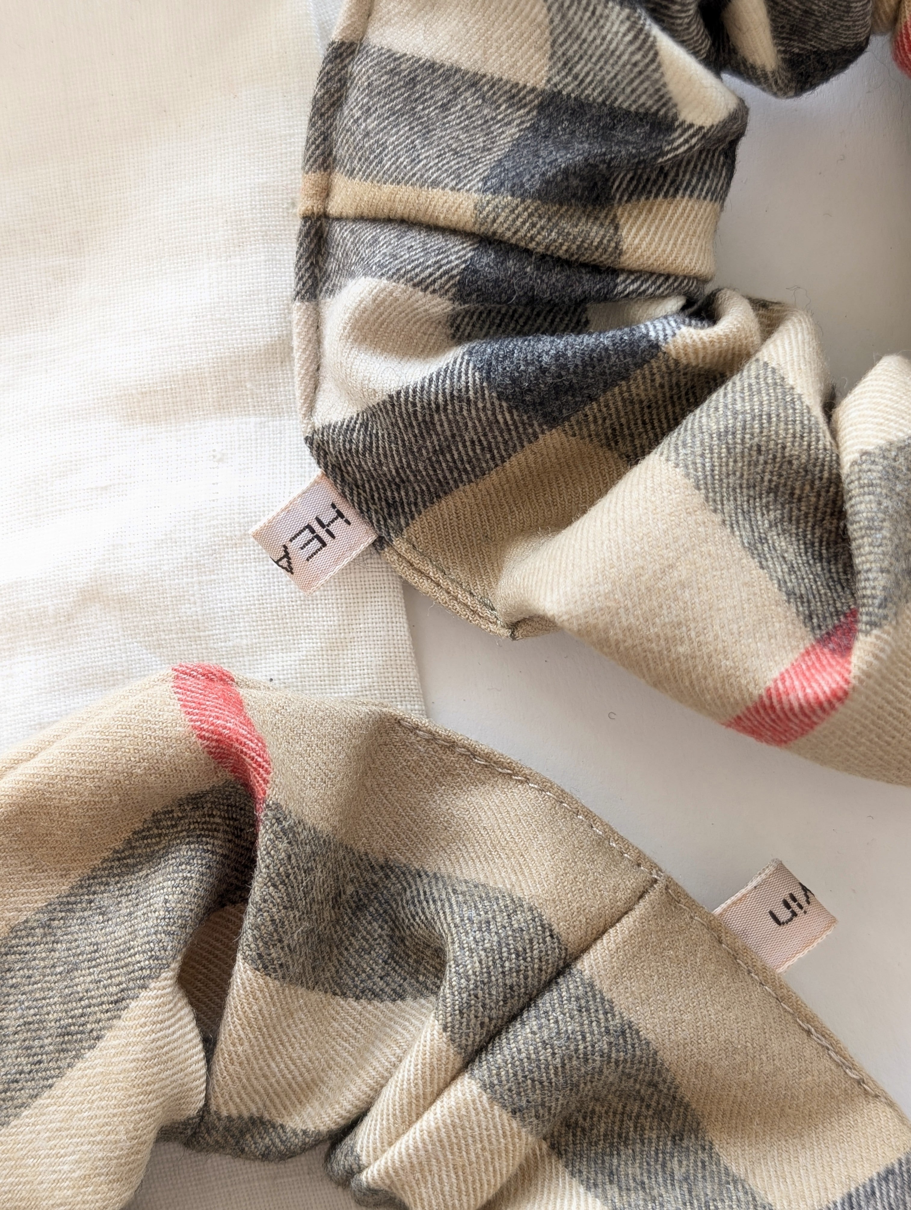 *Burberry* Scrunchie Upcycling Nova Check