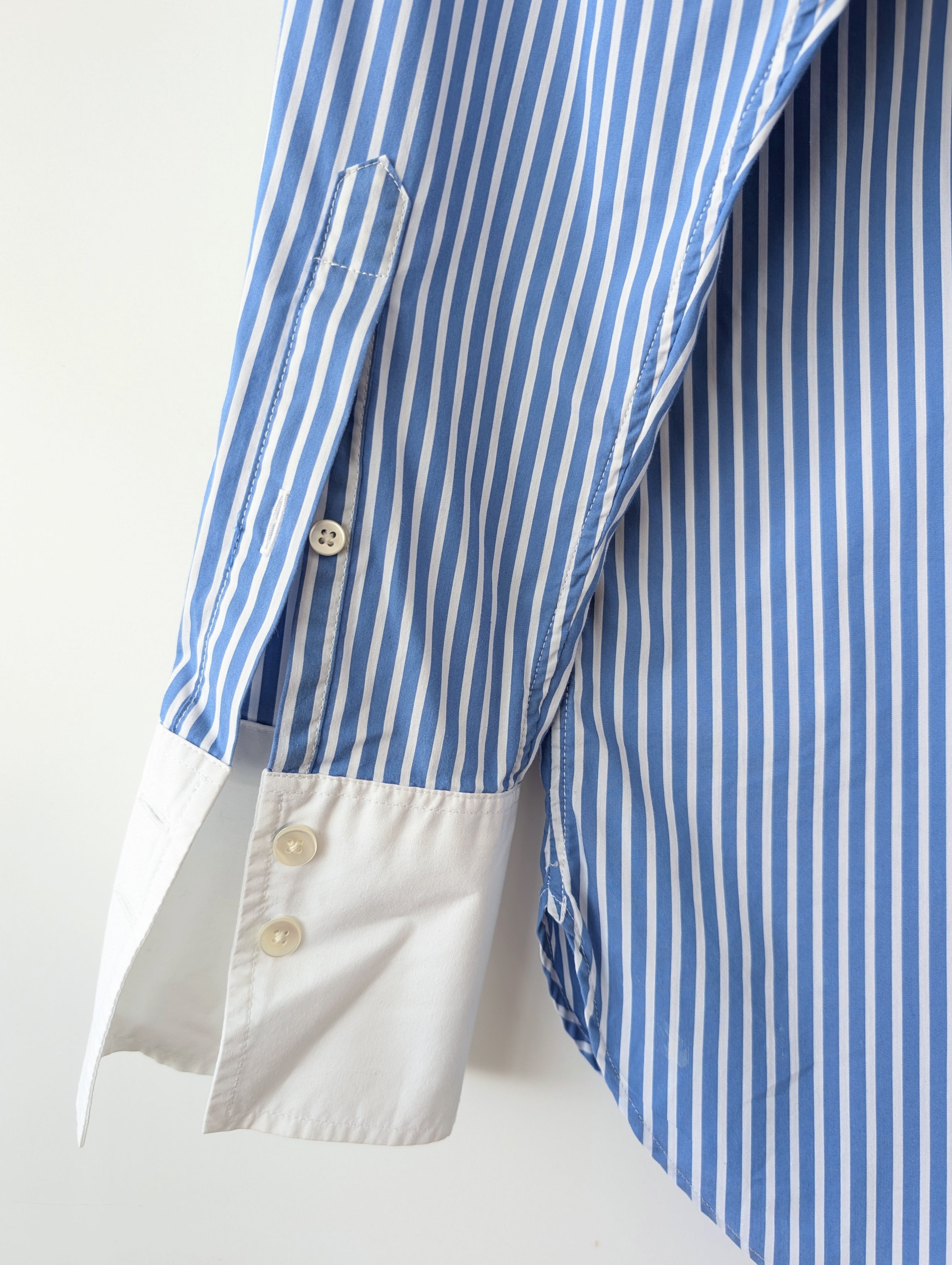 *Closed* Bluse Nadelstreifen Blau Manschetten (M)