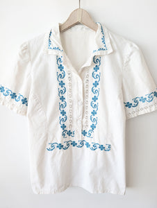 *Leinen* RARE Bluse Folklore Handmade Stickerei (M-L)