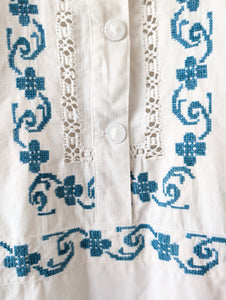 *Leinen* RARE Bluse Folklore Handmade Stickerei (M-L)