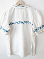Lade das Bild in den Galerie-Viewer, *Leinen* RARE Bluse Folklore Handmade Stickerei (M-L)
