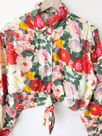 Lade das Bild in den Galerie-Viewer, Bluse Cropped Bohemian Blumen Print (L)
