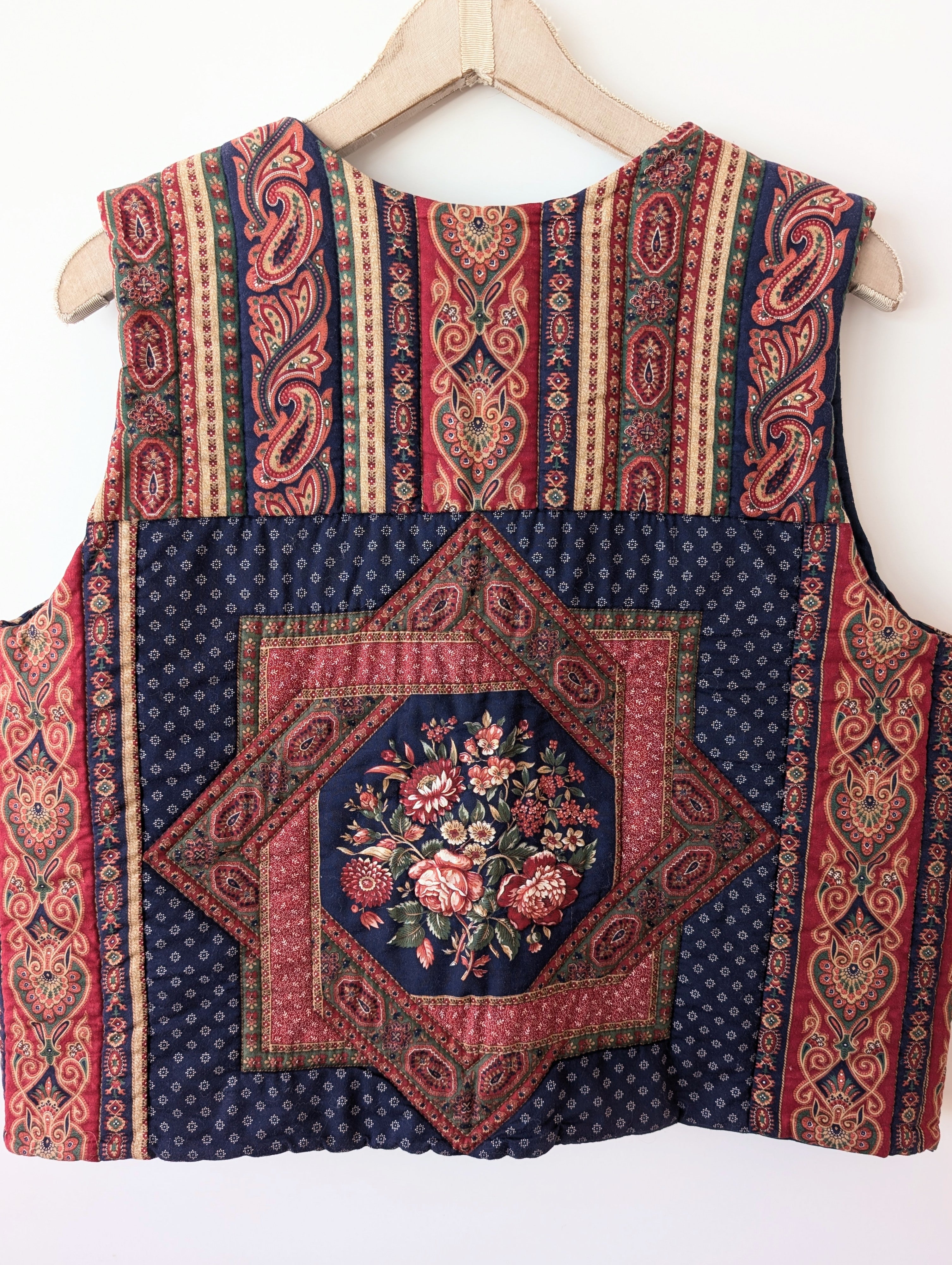 Quilt Steppweste Bohemian Paisley Print (XL)