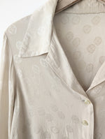 Lade das Bild in den Galerie-Viewer, *Escada* Bluse Seide Blumen Logo Stick (M)
