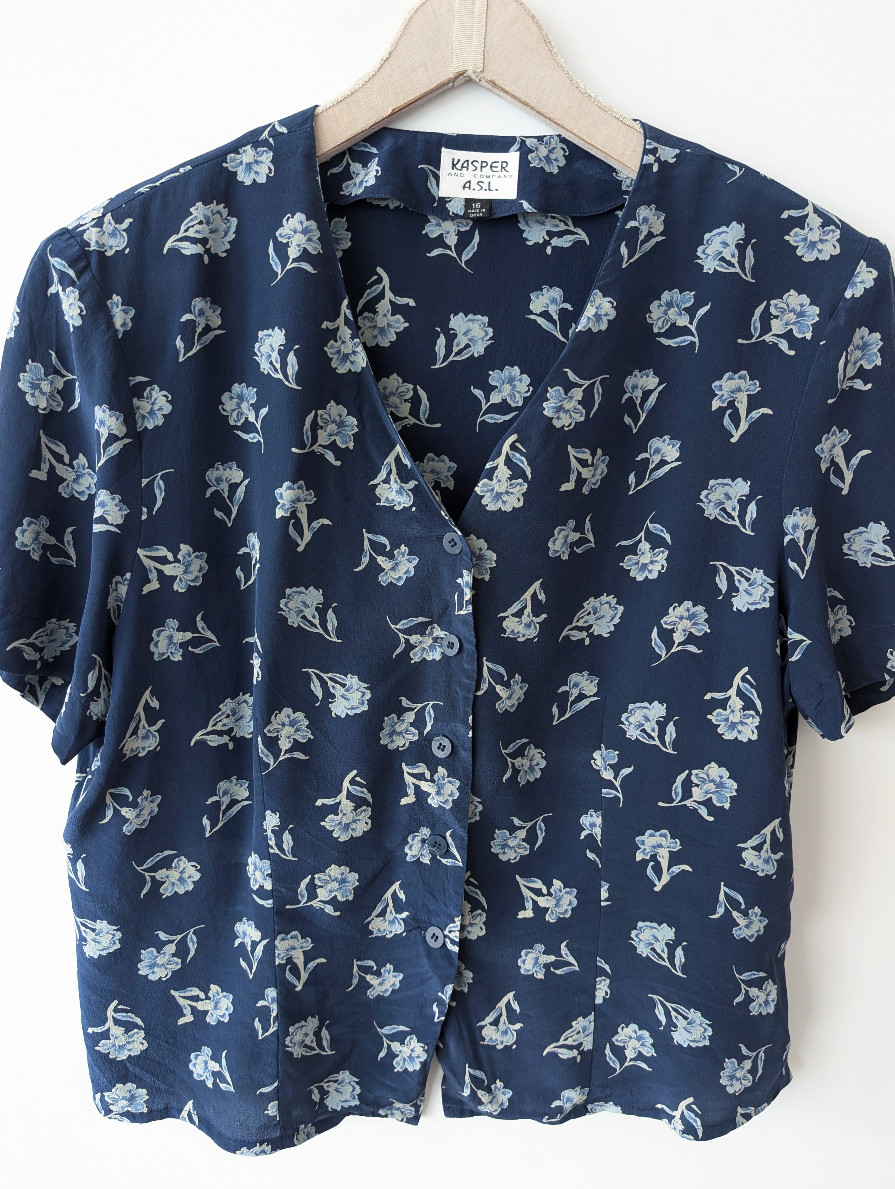 *Seide* Bluse Blumen Print Marineblau (L)