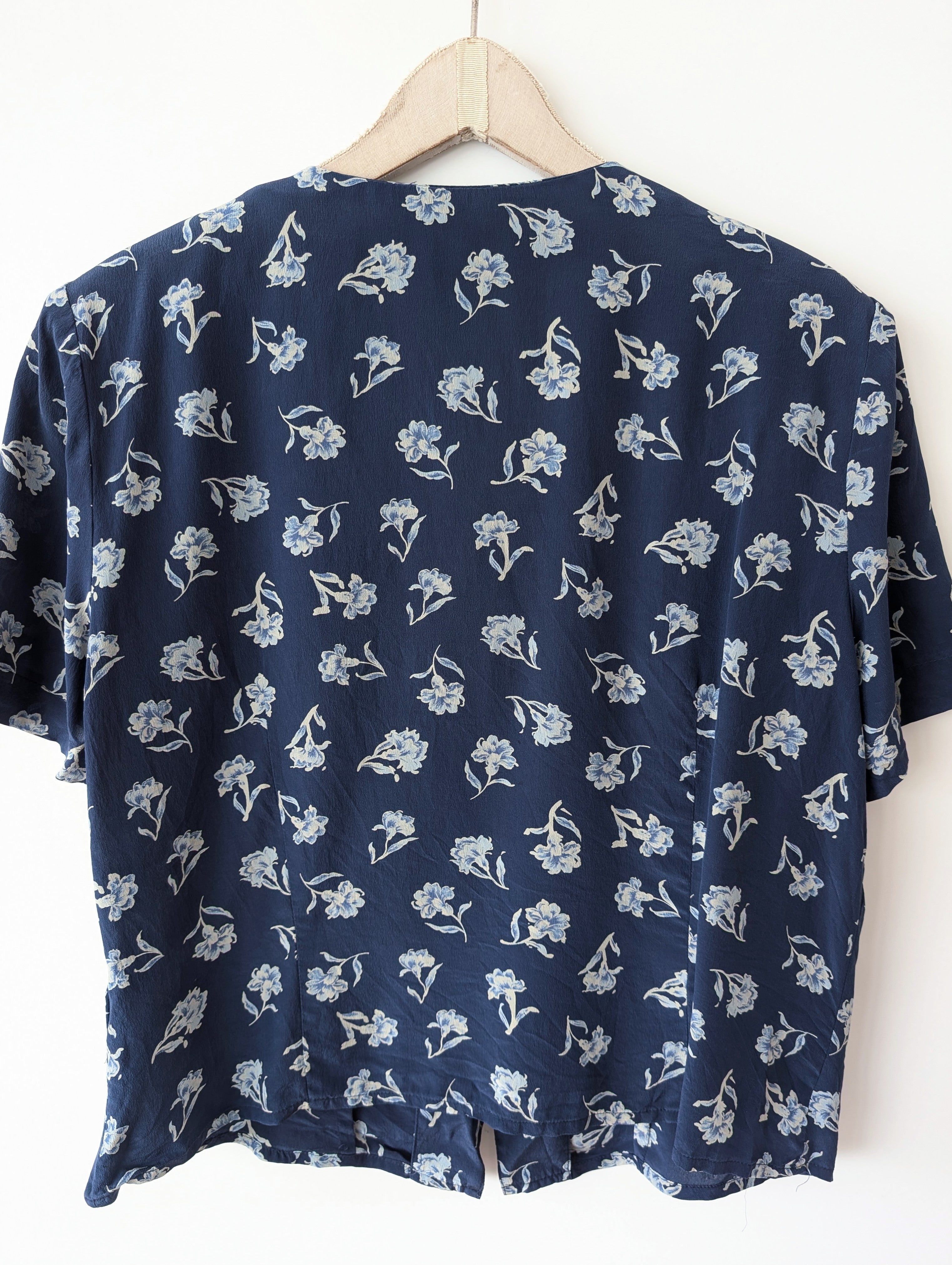 *Seide* Bluse Blumen Print Marineblau (L)