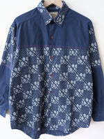 Lade das Bild in den Galerie-Viewer, Hemd 90s Bohemian Print Blau Weiß (M-L)
