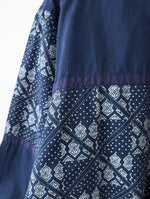 Lade das Bild in den Galerie-Viewer, Hemd 90s Bohemian Print Blau Weiß (M-L)
