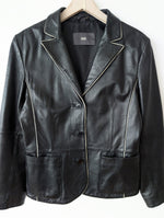 Lade das Bild in den Galerie-Viewer, Leder Blazer Schwarz Y2K Streifen (M)

