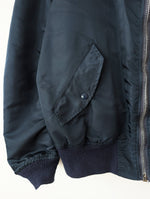 Lade das Bild in den Galerie-Viewer, *Alpha Industries* Bomber Wendejacke 90s Petrol (L-XL)

