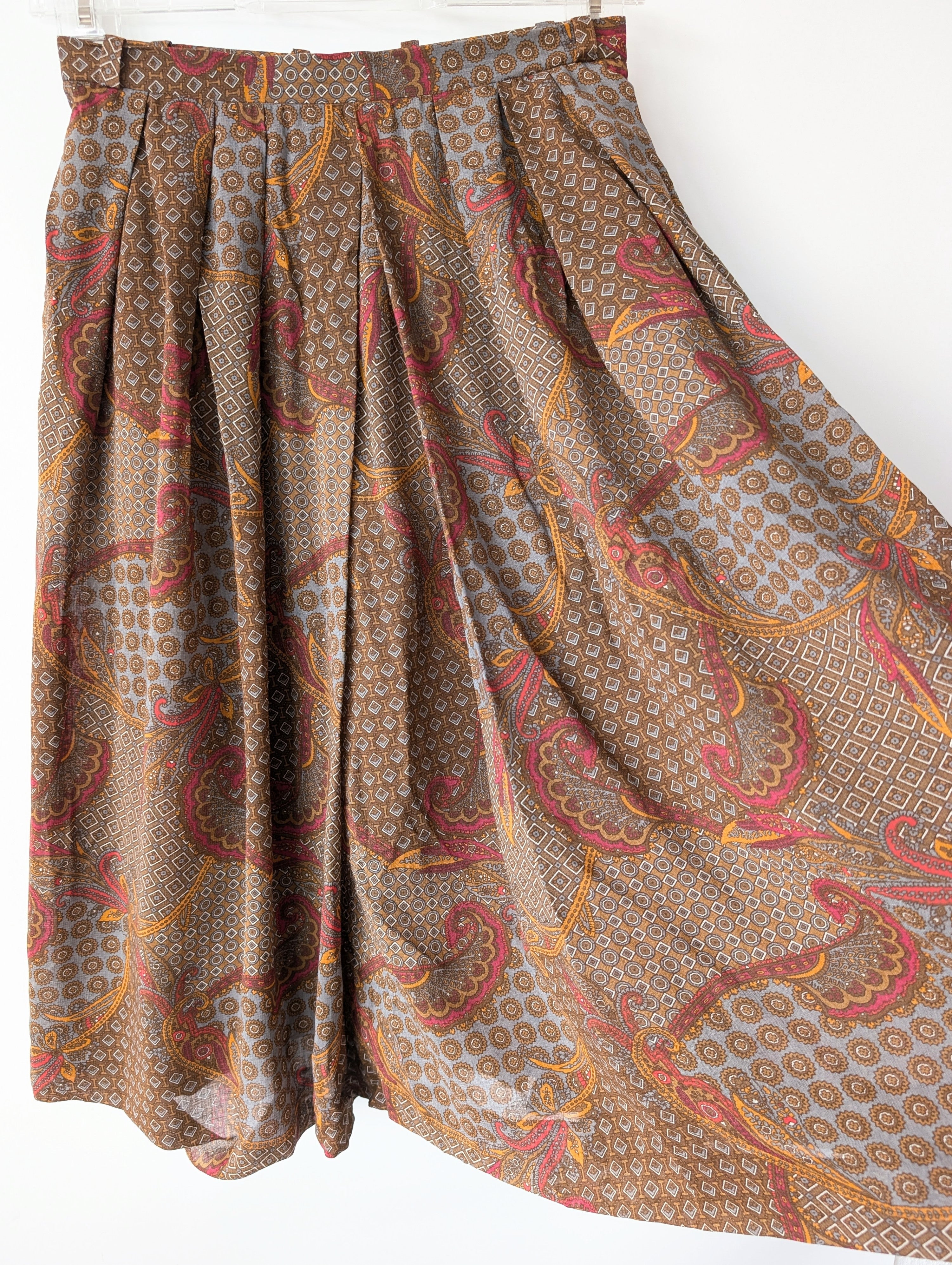 *Aigner* Rock Wolle Bohemian Print (M-L)