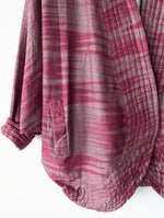 Lade das Bild in den Galerie-Viewer, *Seide* Kimono Blazer Aztek Print (One Size)
