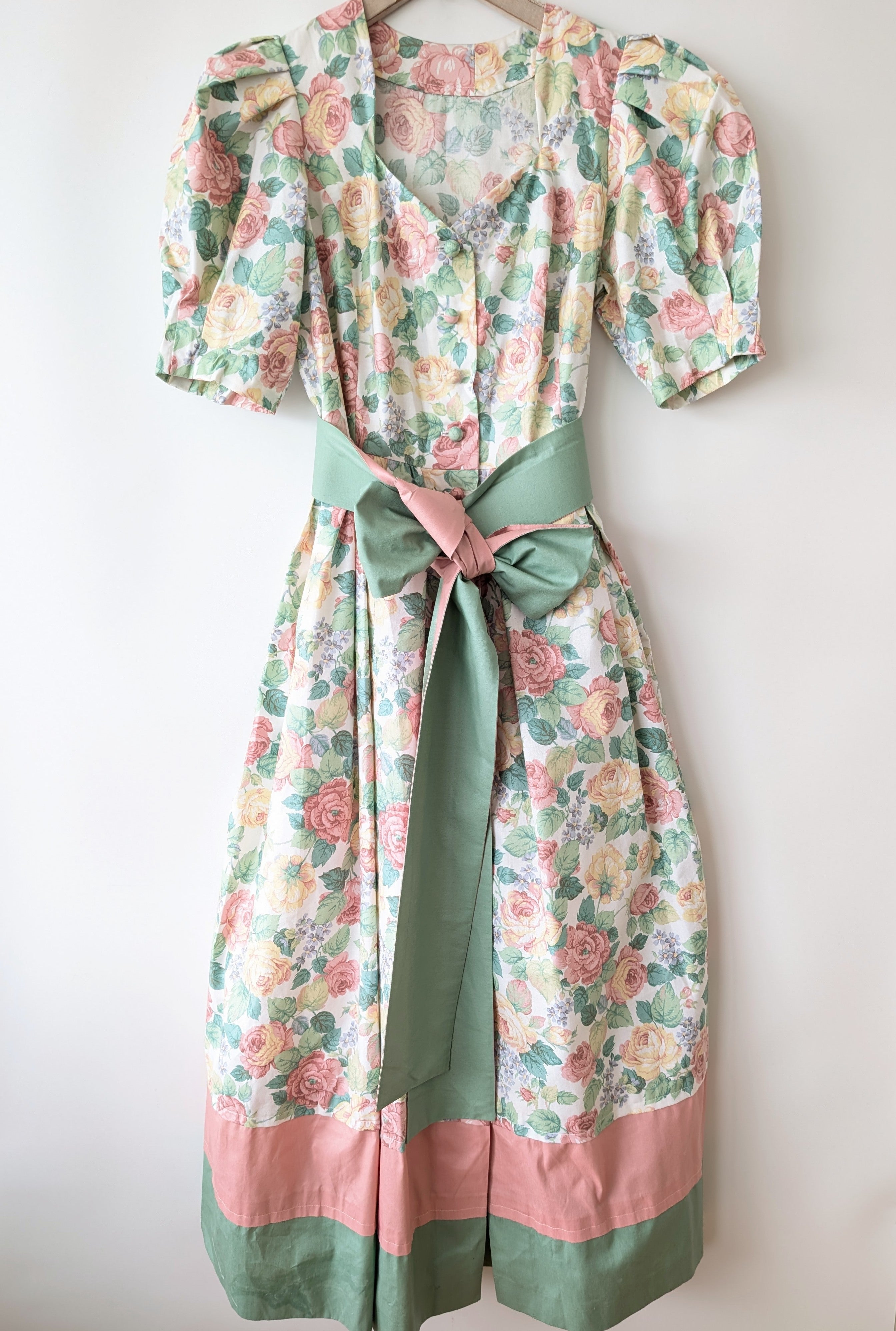 RARE Kleid Dirndl Folklore 80s Romantic Rose (M-L)