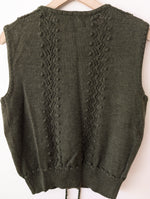 Lade das Bild in den Galerie-Viewer, *Giesswein* Weste Folklore Wolle Khaki (M-L)
