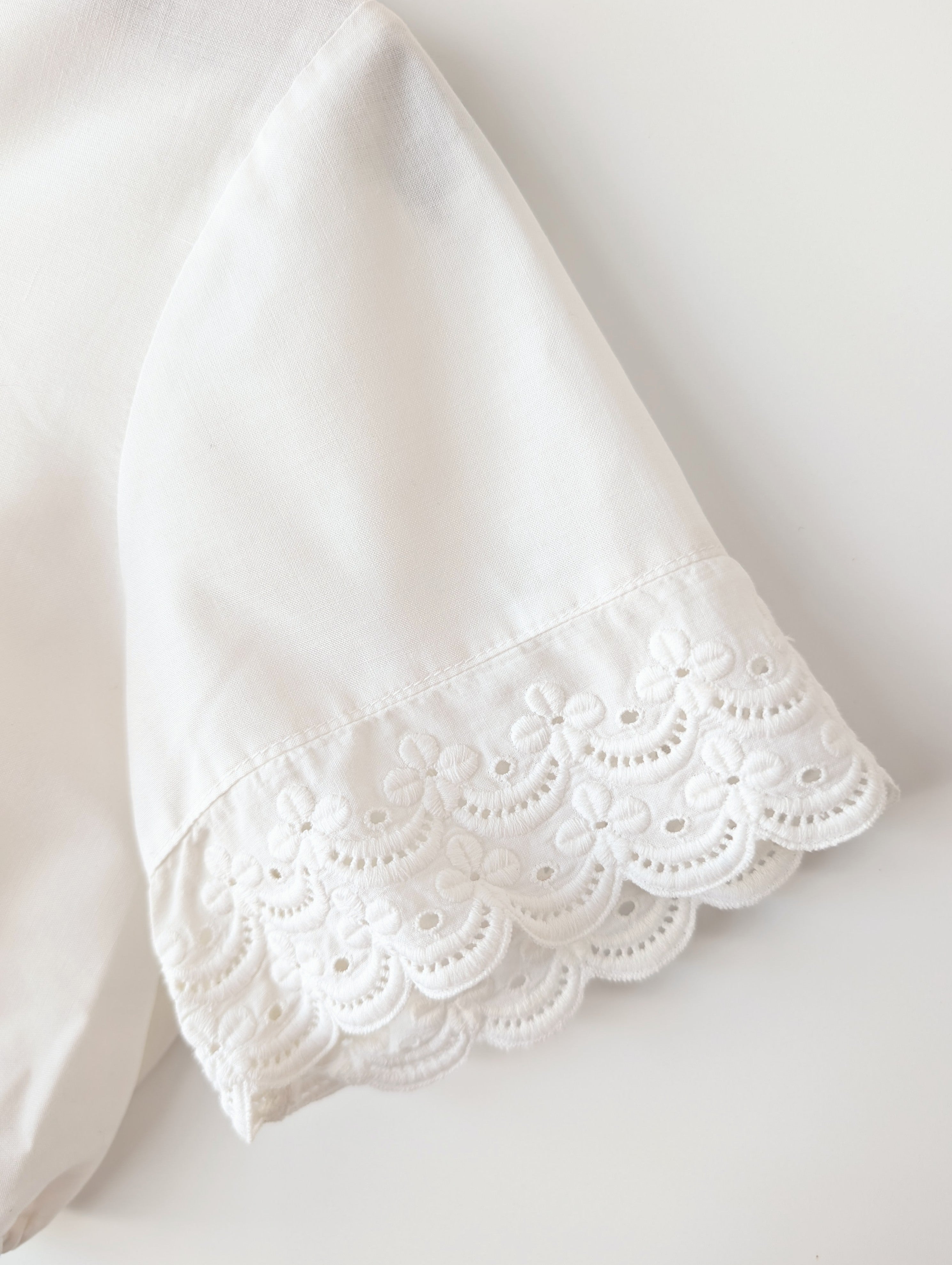 Dirndl Bluse 80s Lochspitze Kurzarm (S-M)