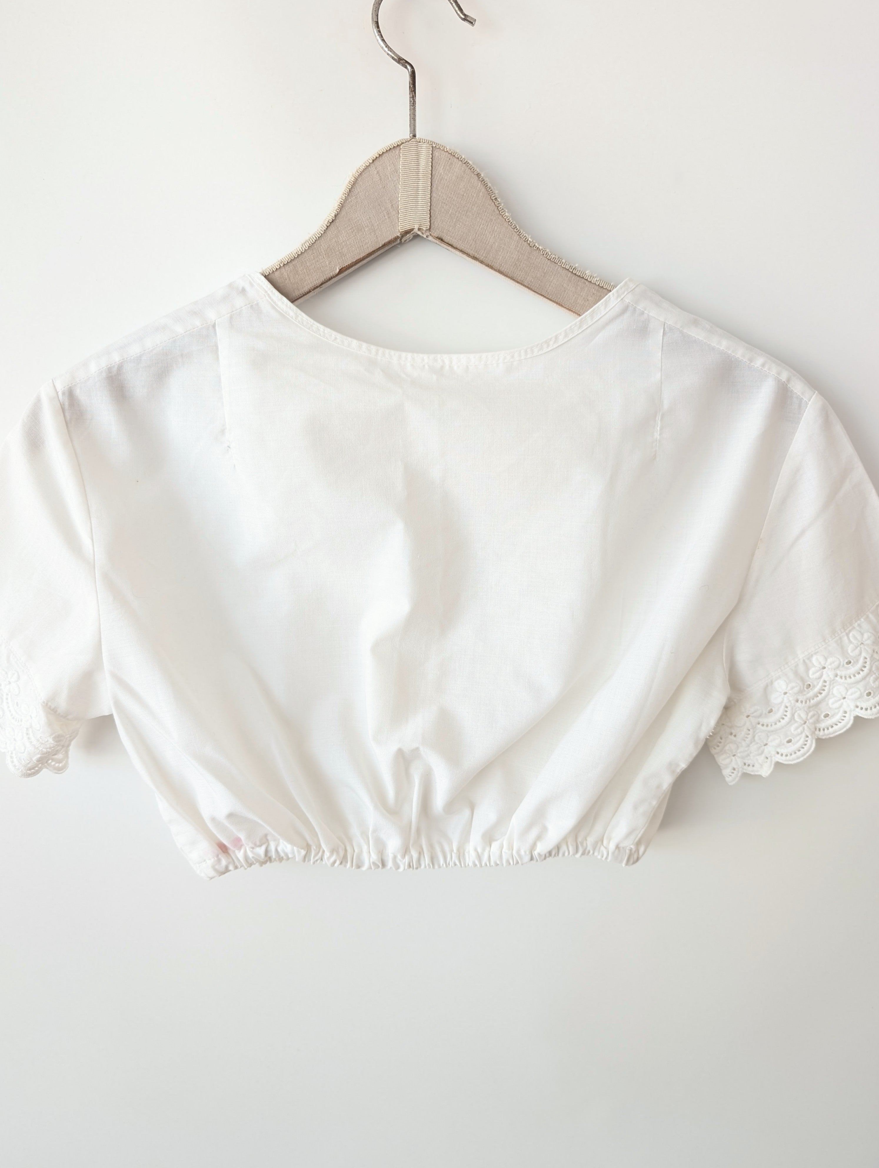 Dirndl Bluse 80s Lochspitze Kurzarm (S-M)