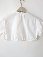Lade das Bild in den Galerie-Viewer, Dirndl Bluse 80s Rüschen Lochspitze Bordüre (S-M)

