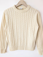 Lade das Bild in den Galerie-Viewer, Pullover 70s Zopfstrick Creme 79,- DM (S)
