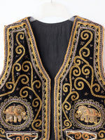 Lade das Bild in den Galerie-Viewer, RARE 70s Bohemian Samt Weste Elefant Stick (L)
