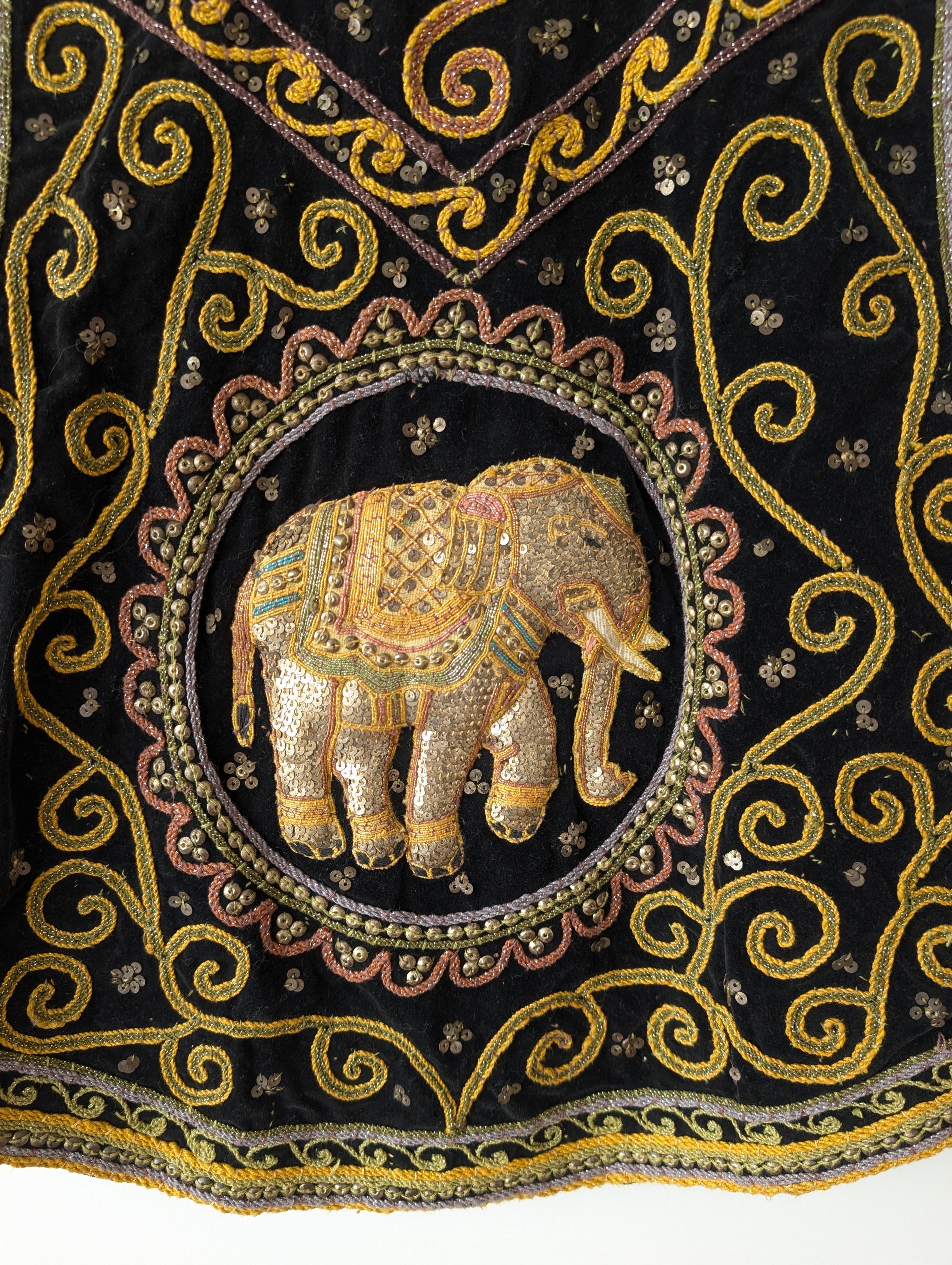 RARE 70s Bohemian Samt Weste Elefant Stick (L)