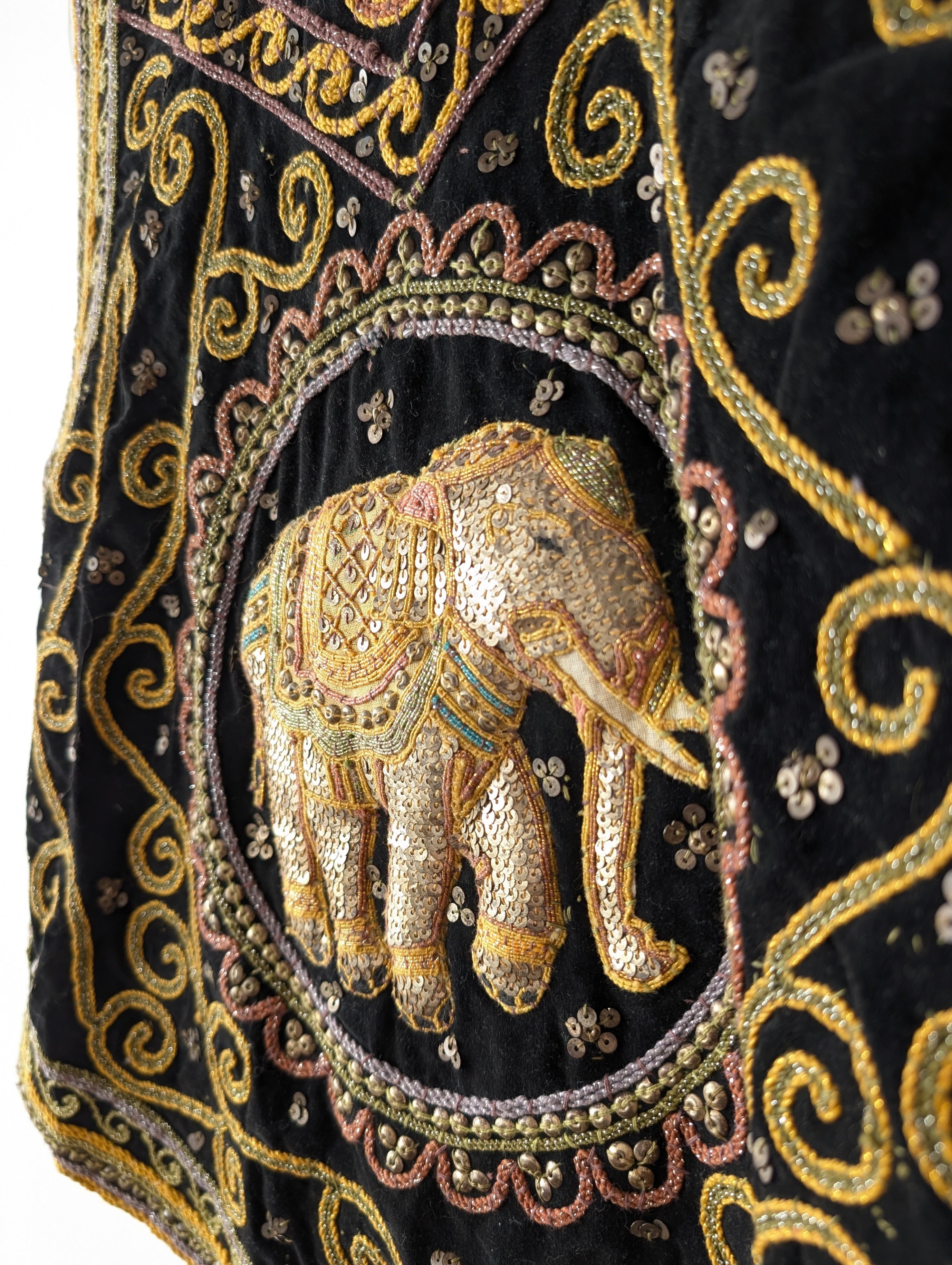 RARE 70s Bohemian Samt Weste Elefant Stick (L)
