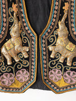 Lade das Bild in den Galerie-Viewer, RARE 70s Bohemian Samt Weste Elefant Blumen Stick (L)
