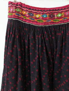 SUPER RARE Rock 70s Bohemian Stick (M-L)