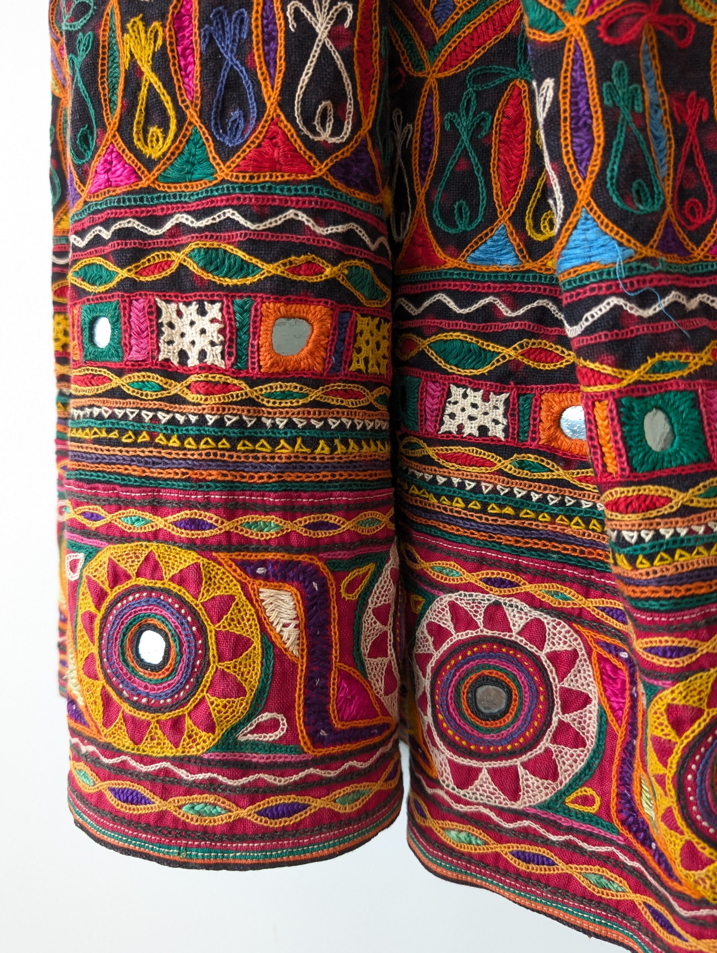SUPER RARE Rock 70s Bohemian Stick (M-L)