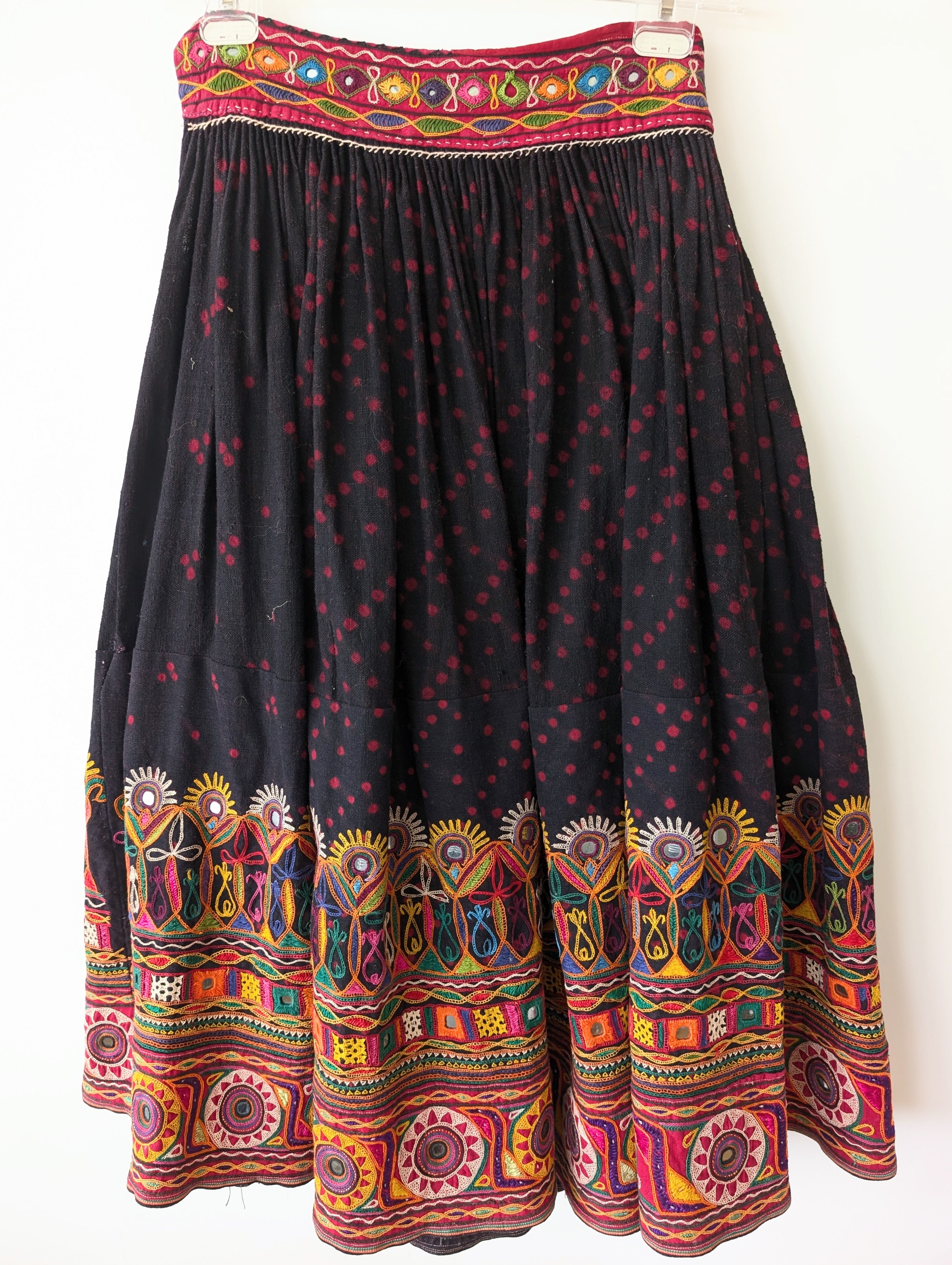 SUPER RARE Rock 70s Bohemian Stick (M-L)